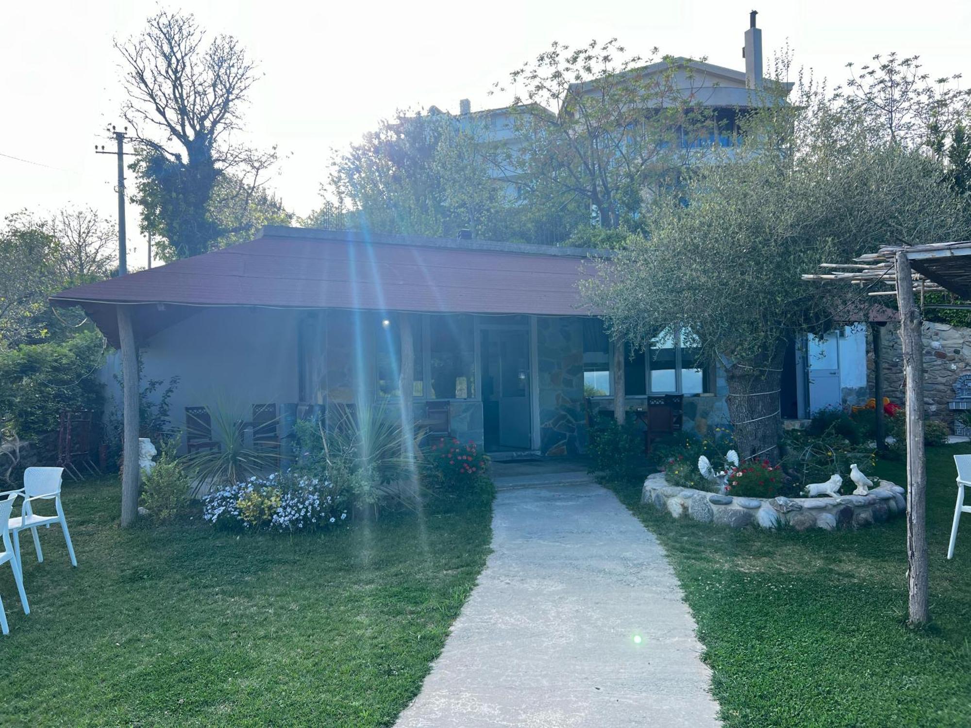 Hotel Restorant Olti Shetaj Экстерьер фото